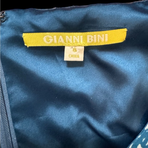 Gianni Bini Dress - Picture 4 of 10